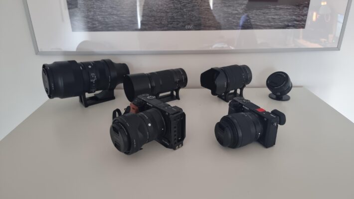 Tháo lens khỏi body