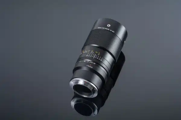 So sánh TTArtisan 100mm f/2.8 Macro vs 100mm f/2.8 Tilt-Shift Macro