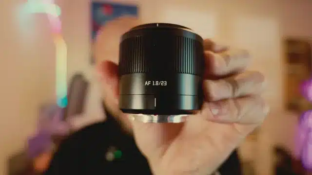 So sánh TTArtisan 23mm f/1.8 vs 23mm f/1.4