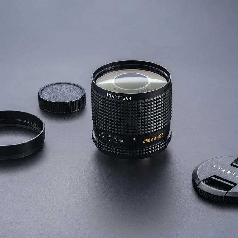 TTArtisan 250mm f/5.6 Reflex for M42 trở thành cơn sốt