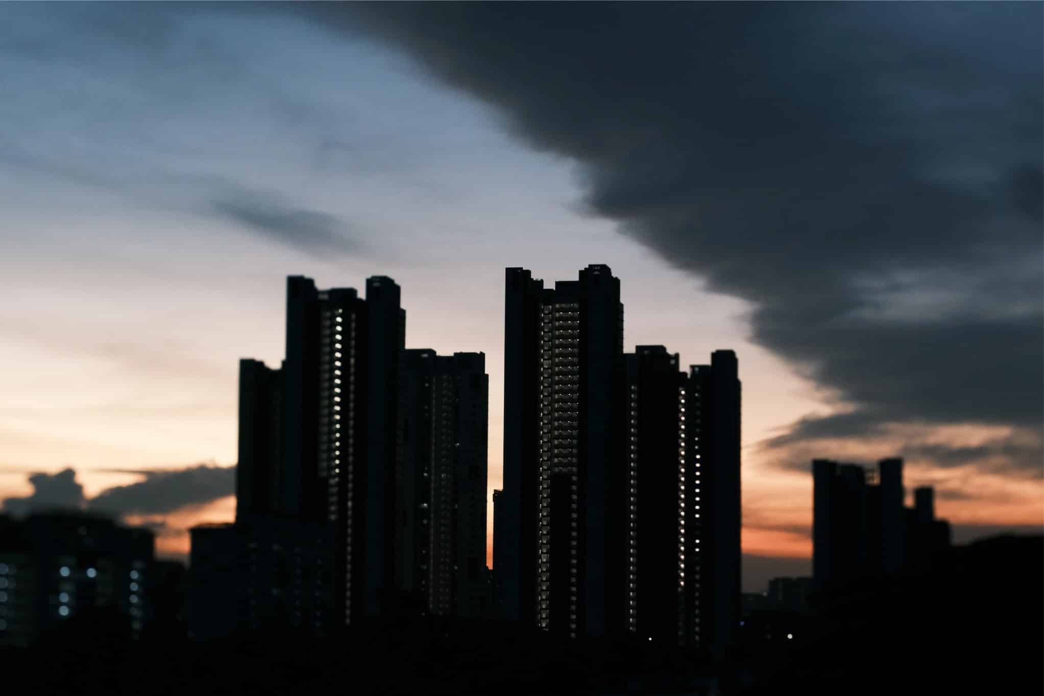 Có thể dùng nó như một ống kính chân dung thông thường, phù hợp với nhiều thể loại như ảnh đường phố, tài liệu, sản phẩm, kiến trúc hay phong cảnh