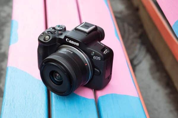 canon-r50